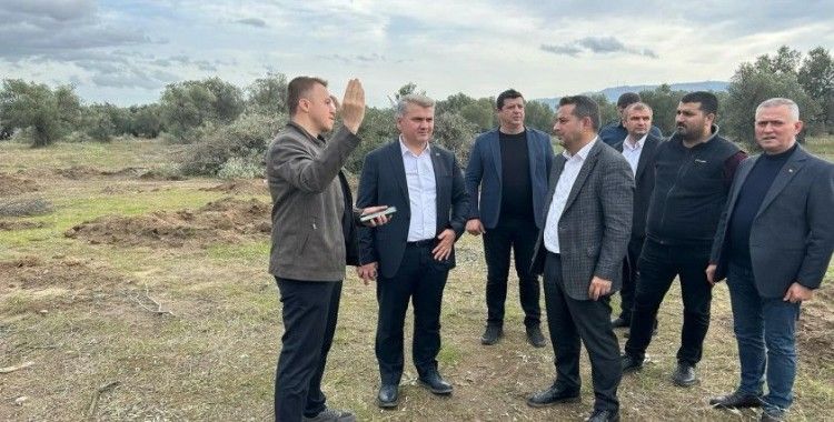 Mustafa Canbey Edremit’de yatırımları yerinde inceledi
