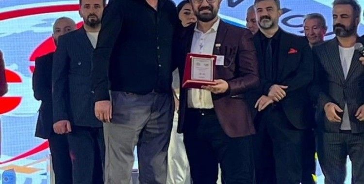 Eskişehirli kuaför uluslararası yarışmada 4’üncü oldu
