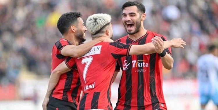 TFF 3. Lig: Turgutluspor: 2 - Pazarspor: 0
