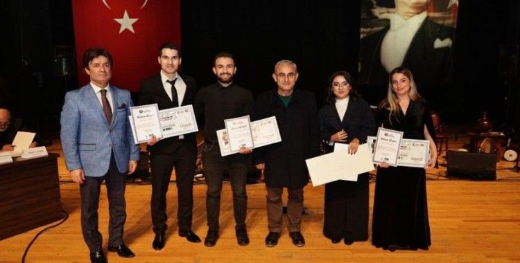 Geleneksel Hisarlı Ahmet Türk Halk Müziği Ses Yarışması
