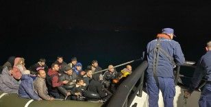 Ayvalık’ta 69 göçmen kurtarıldı
