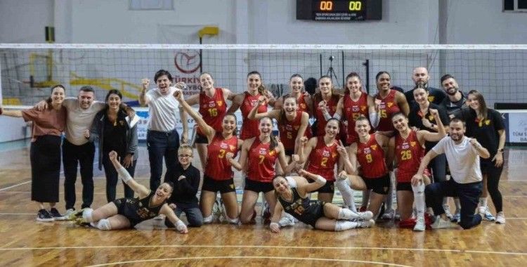 Göztepe Voleybol, ikinci sıraya yerleşti