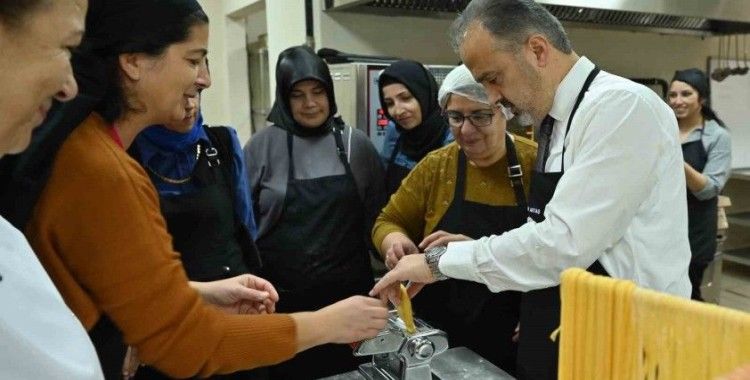 Bursa Büyükşehir istihdama odaklandı
