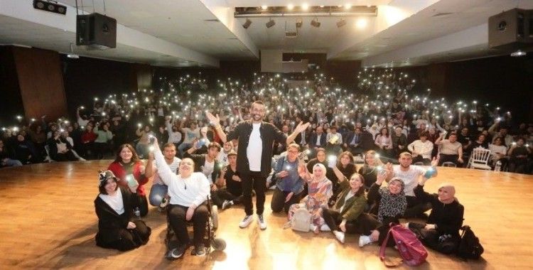 Sandıkçı: "Öğrencilerimizi yetkin isimlerle buluşturuyoruz"
