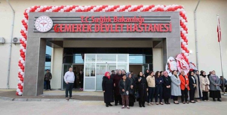 25 yatak kapasiteli Gemerek Devlet Hastanesi hizmet veremeye başladı
