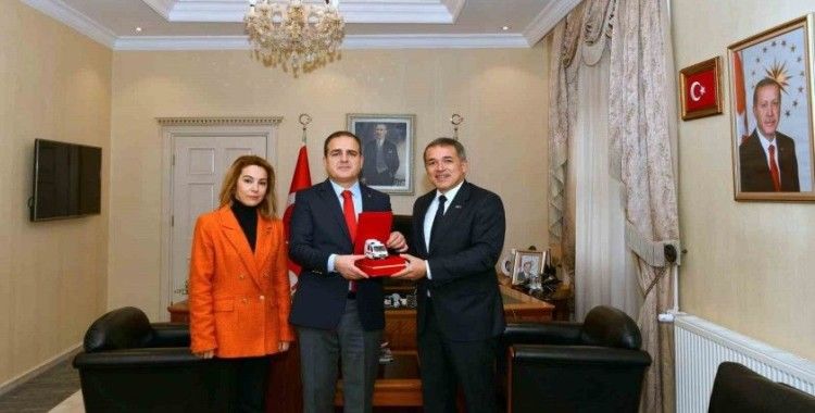 112 Acil Sağlık Hizmetleri Haftası etkinlikleri sürüyor
