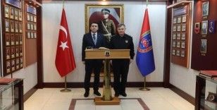 Vali Aygöl’den İl Jandarma Komutanlığına ziyaret
