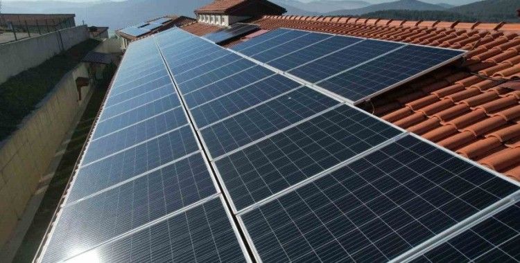 Geçici Hayvan Bakımevi Güneş Panelleri ile 305 bin TL’lik elektrik üretti
