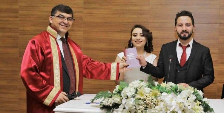 Şehitkamil Nikah Salonu’nda 23 bin 801 kişi mutluluğa “evet” dedi
