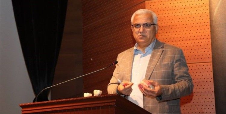 Diş Hekimi Fevzi Terzi: “Anne adayları, ağız ve diş sağlığına özen göstermeli”
