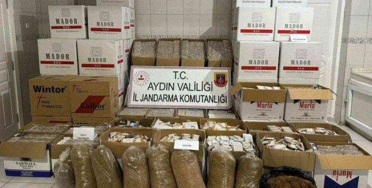 Semt pazarında kaçak sigara satarken yakalandı
