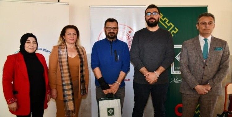 Usta öğreticilere, turistik ve hediyelik eşya tasarım eğitimi
