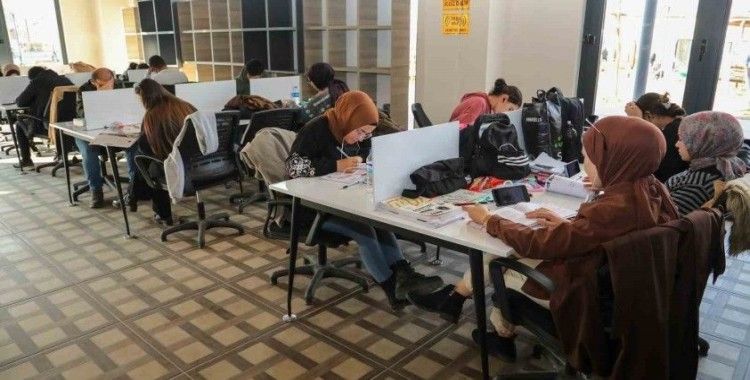 Van Büyükşehir Belediyesi 22 ayrı noktada etüt merkezi açtı