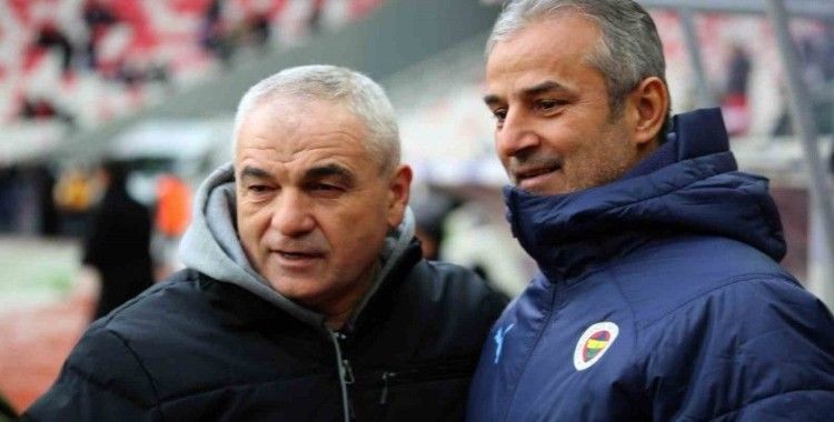 Rıza Çalımbay, İsmail Kartal’la galibiyet sayılarını eşitlemek istiyor
