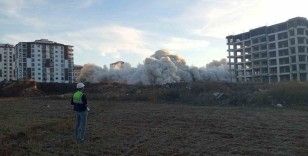 Malatya’da patlayıcı ile yıkımlara ara verildi
