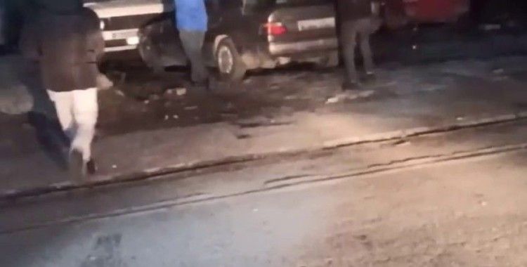 Tamiri yapılmayan aracını benzin döküp yakmaya çalıştı