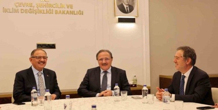 Bakan Özhaseki: "Tüm şehirlerimizi afetlere karşı dirençli hale getiriyoruz"
