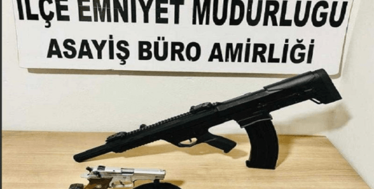 1 ayda yakalanan 124 şüpheliden 44'ü tutuklandı