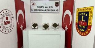 Bingöl’de 3 kilo esrar ele geçirildi
