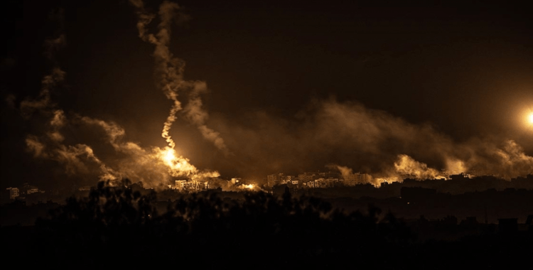 İsrail ordusunun Gazze'ye düzenlediği hava saldırılarında çok sayıda kişi öldü ve yaralandı