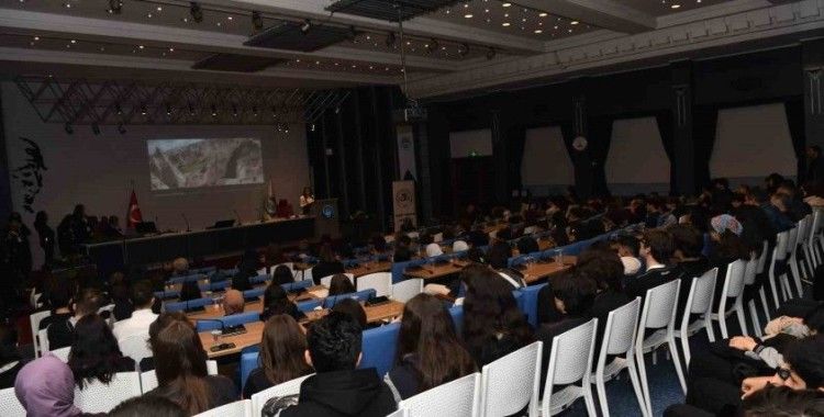 Misafir öğrencilere Kayseri tanıtıldı
