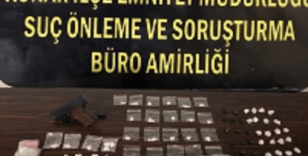 Konak'ta 49 'torbacı' yakalandı
