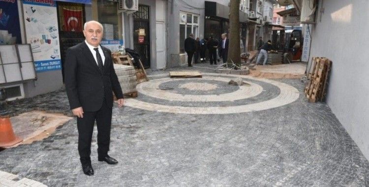 50 yıl sonra sokaklar yenilendi esnafın yüzü güldü
