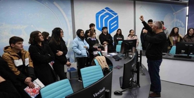 Seçkin üniversite kapılarını lise öğrencilerine açtı