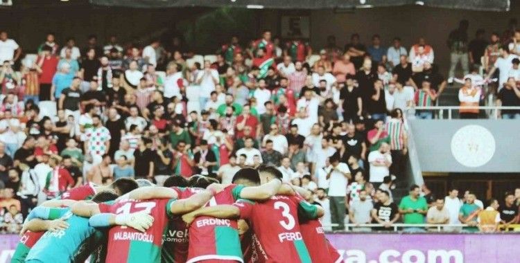 Karşıyaka, Hacettepe 1945 deplasmanında
