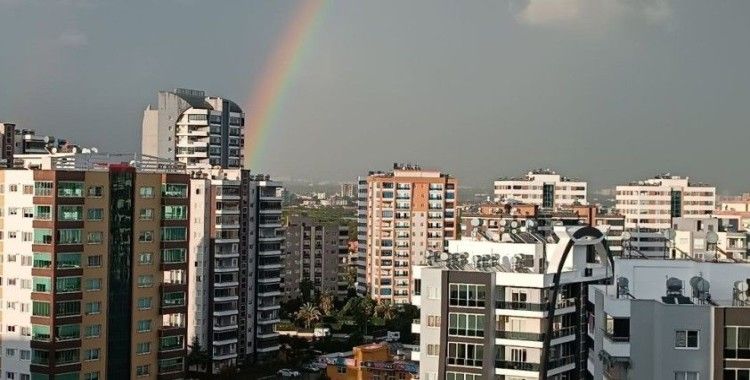 Mersin’de yağmur sonrası gökkuşağı şöleni
