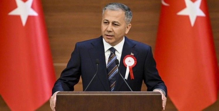 İçişleri Bakanı Yerlikaya, Beşiktaş'taki terör saldırısı şehitlerini andı