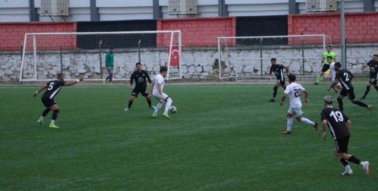 Sarayköyspor 3 puanı 4 golle aldı