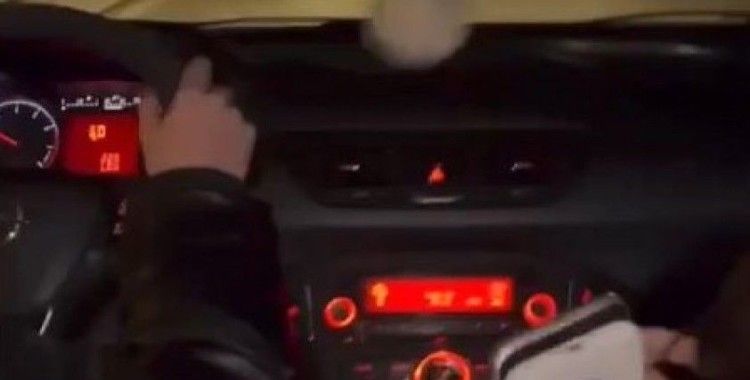 İstanbul’da direksiyon başında tehlikeli hareket yapan kadın sürücü kamerada
