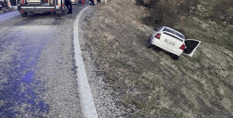 Manisa'da iki otomobilin karıştığı kazada 1'i çocuk 8 kişi yaralandı