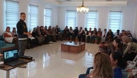 Akşehir’de "En İyi Narkotik Polisi Anne" semineri
