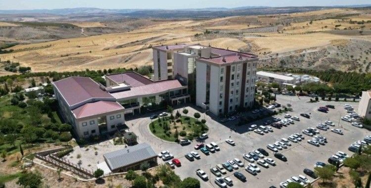 Besni Devlet Hastanesi’ne ek hizmet binası yapılıyor
