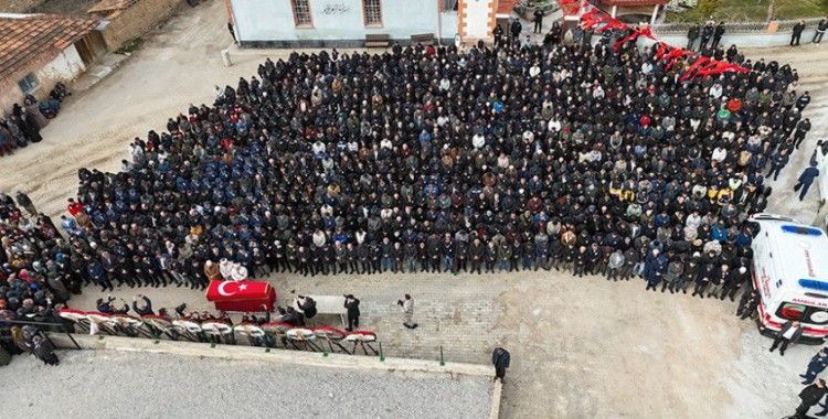 Şehit Piyade Sözleşmeli Onbaşı Özkardeş son yolculuğuna uğurlandı