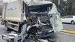 Sarıyer'de İETT otobüsüne çarpan çöp kamyonundaki 3 kişi yaralandı