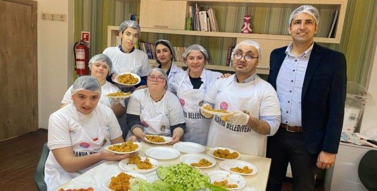 Engelli bireyler eğlenirken öğreniyorlar