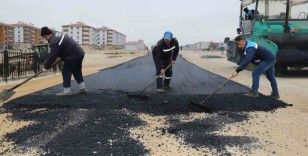 Karaman Belediyesi asfalt çalışmalarına hız kesmeden devam ediyor
