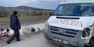 Tavşanlı’da ambulans ile hafif ticari araç çarpıştı: 1 yaralı

