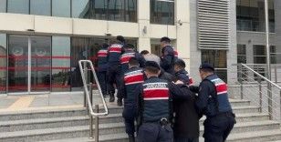 Kırklareli'de 11 kaçak göçmen yakalandı: 5 gözaltı