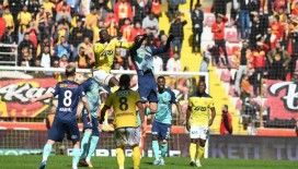Kayserispor - Ankaragücü maçını 7 bin 200 taraftar izledi
