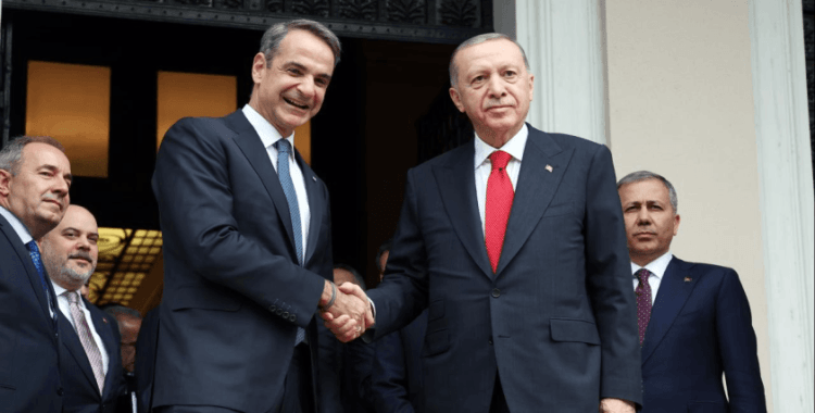 Cumhurbaşkanı Erdoğan Yunanistan Başbakanı Miçotakis ile görüştü