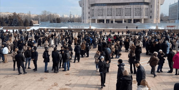 Kazakistan’da 6,1 büyüklüğünde deprem