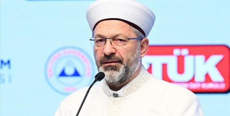 Erbaş: Medya Batı dünyasında İslam ve Müslümanlara yönelik nefret söylemlerinin üretilmesinde en etkin faktörlerden biri