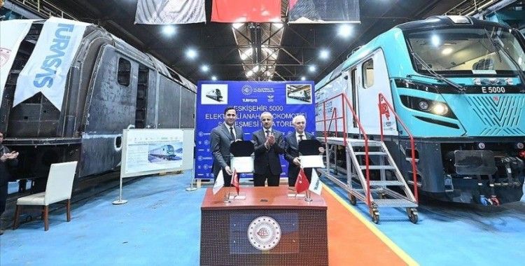 Bakan Uraloğlu: Lokomotif sektöründe kendi teknolojisine sahip sayılı ülkelerden biriyiz