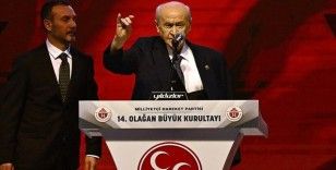 MHP Genel Başkanı Bahçeli, 1295 delegenin tamamının oyunu alarak yeniden genel başkanlığa seçildi