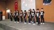 İlkokul öğrencileri Çanakkale türküsünü işaret diliyle seslendirdi
