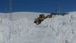Kars’ta kar geçit vermiyor. 29 köy yolu ulaşıma kapandı
